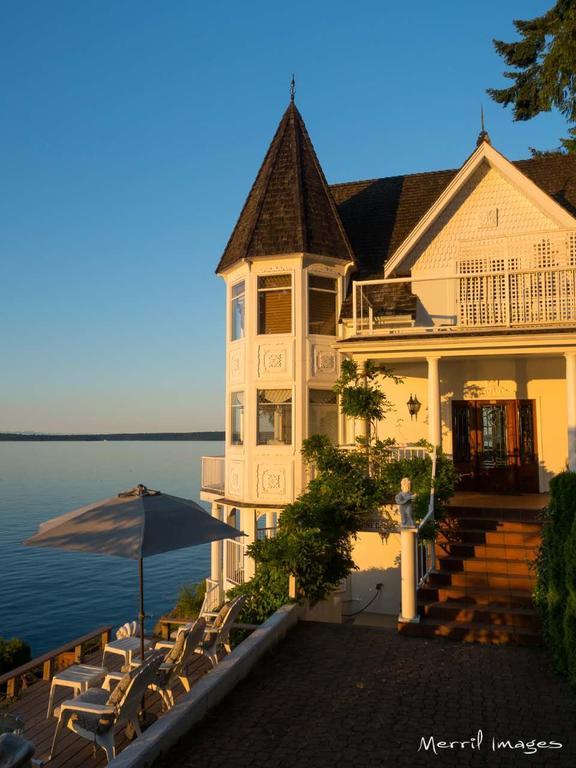 Vancouver Island Castle Cove Inn Шемейнюс Екстериор снимка